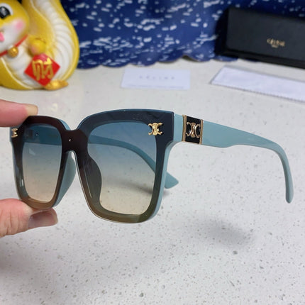 TRIOMPHE SUNGLASSES 548632 IN BABY BLUE ACETATE