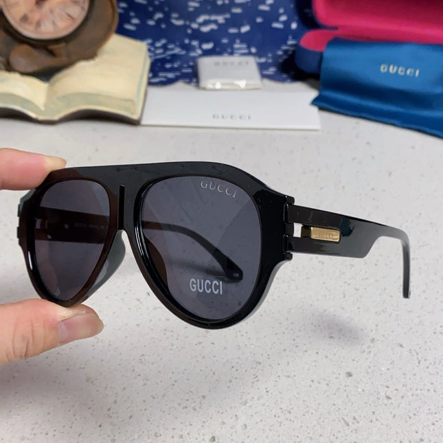 AVIATOR FRAME SUNGLASSES 575853 IN BLACK ACETATE