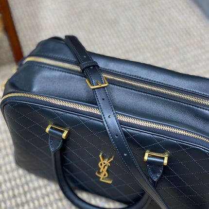 SMALL TRAVEL BAG 31 IN BLACK QUILTED LAMBSKIN GOLD HARDWARE