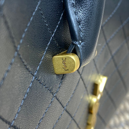 SMALL TRAVEL BAG 31 IN BLACK QUILTED LAMBSKIN GOLD HARDWARE