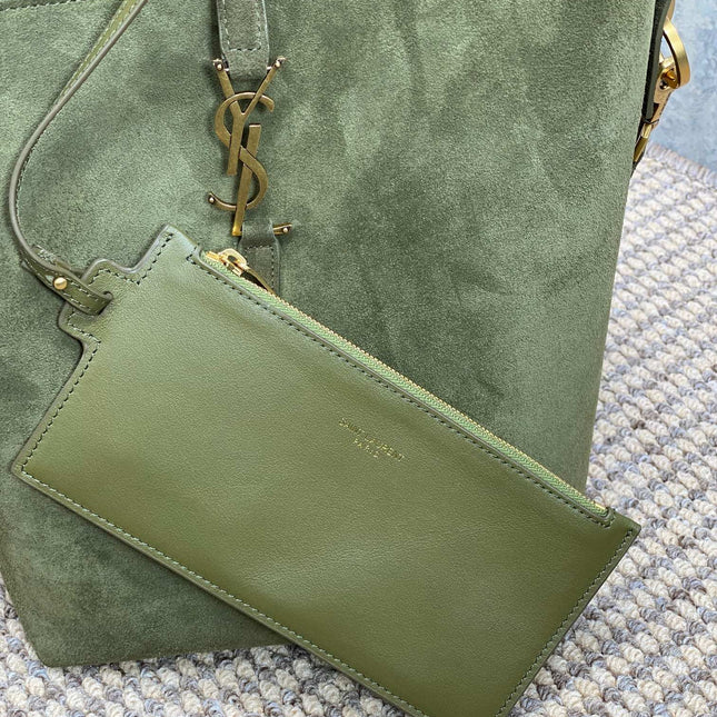 LE 37 SMALL BUCKET BAG 25 IN HUNTER GREEN SUEDE GOLD HARDWARE