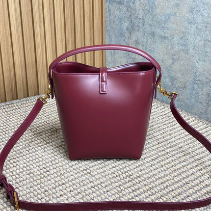 LE 37 SMALL BUCKET BAG 20 IN BURGUNDY RED CALFSKIN GOLD HARDWARE