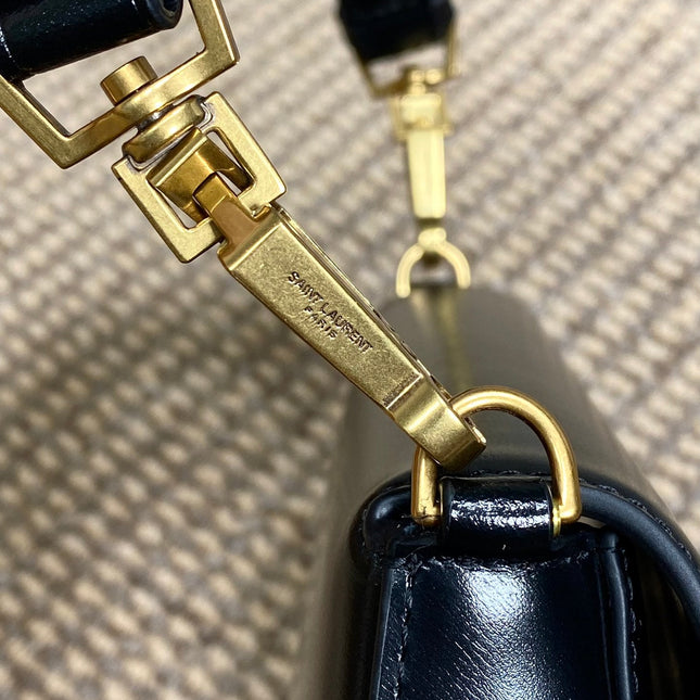 VOLTAIRE TOP HANDLE IN BOX 21 IN BLACK CALFSKIN GOLD HARDWARE