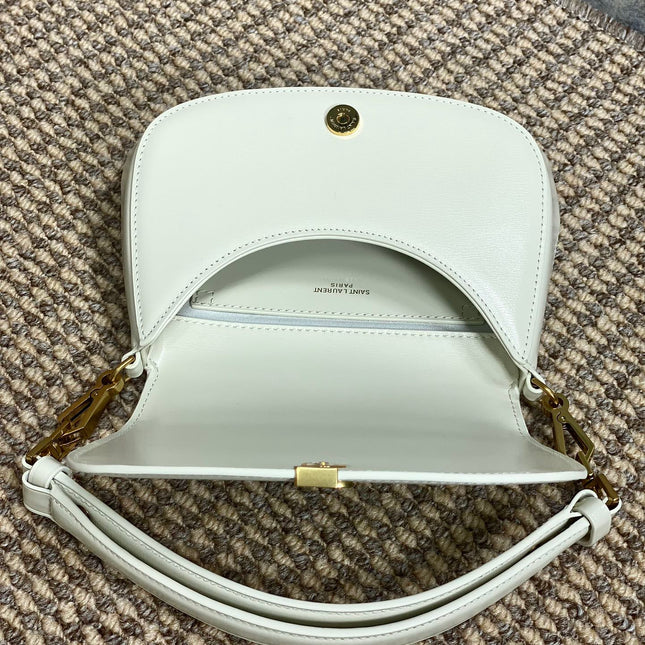 VOLTAIRE TOP HANDLE IN BOX 21 IN WHITE CALFSKIN GOLD HARDWARE