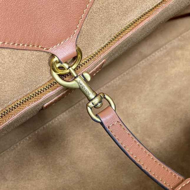 Y TOTE BAG 39 IN TAWNY BROWN MIX WHITE CALFSKIN