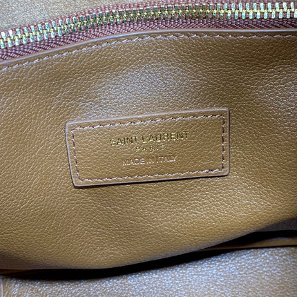 LE 5 À 7 SMALL SUPPLE 22 IN TORTILLA BROWN CALFSKIN GOLD BUCKLE