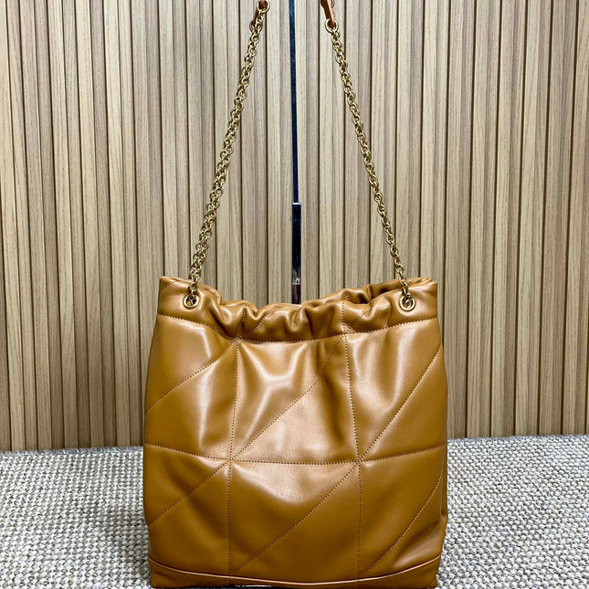 DRAWSTRING CHAIN STRAP SHOULDER BAG 39 IN TORTILLA BROWN QUILTED CALFSKIN
