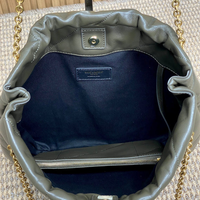 DRAWSTRING CHAIN STRAP SHOULDER BAG 39 IN DARK GREEN QUILTED CALFSKIN