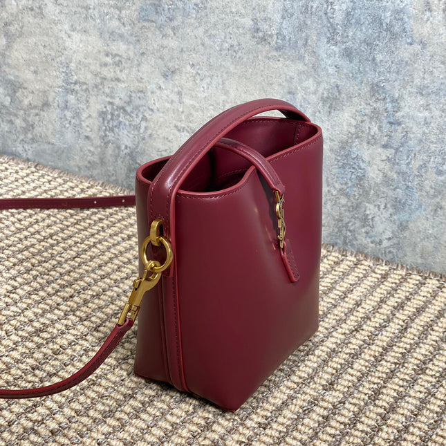 LE 37 MINI BUCKET BAG 15 IN BURGUNDY RED CALFSKIN GOLD HARDWARE