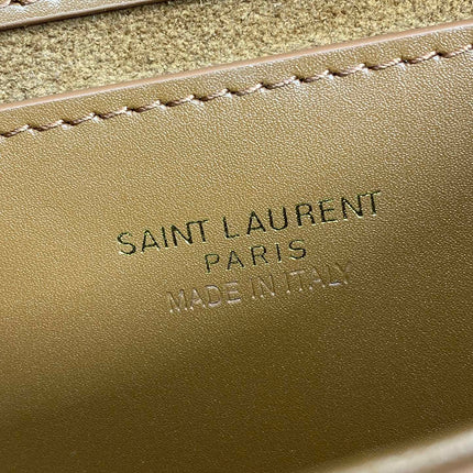 VOLTAIRE TOP HANDLE IN BOX 21 IN TAWNY BROWN CALFSKIN GOLD HARDWARE