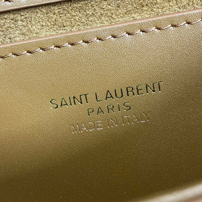 VOLTAIRE TOP HANDLE IN BOX 21 IN TAWNY BROWN CALFSKIN GOLD HARDWARE