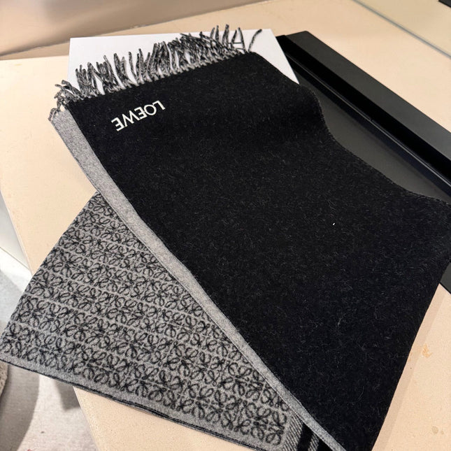 ANAGRAM DOUBLE-SIDED SCARF 182 CM IN BLACK MIX DOVE GRAY WOOL AND CASHMERE 357780