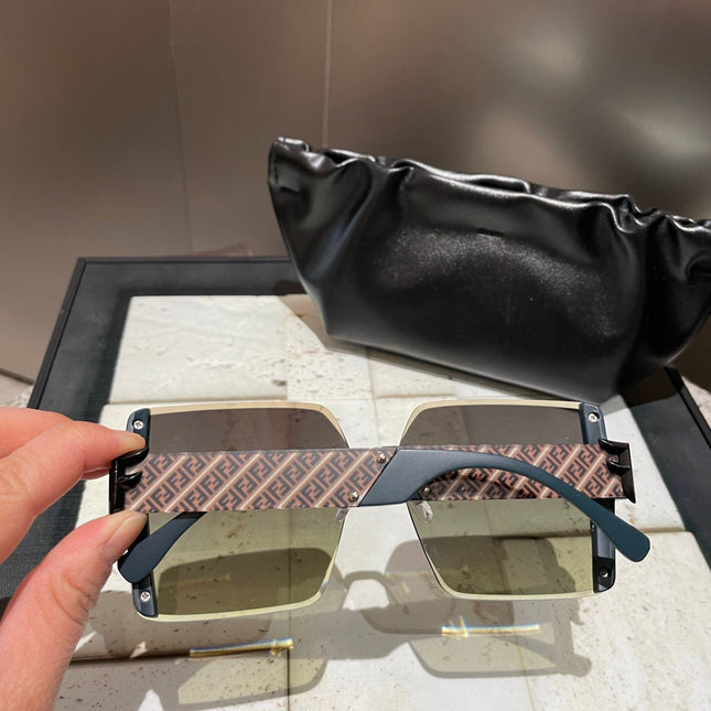 OVERSIZED FF DIAMONDS SQUARE FRAME SUNGLASSES 518548 IN ACETATE