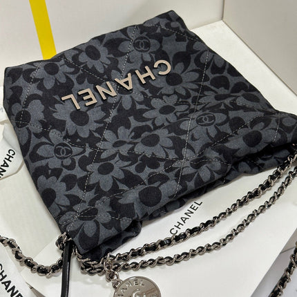 DRAWSTRING FLORAL PRINT SHOULDER BAG 20 IN BLACK MIX GREY DENIM