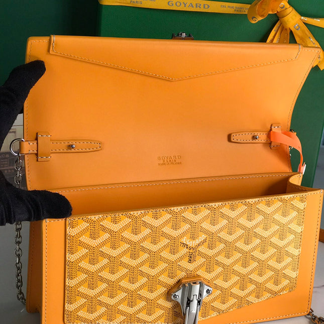 DUCHESSE MARIE-CAROLINE BAG 25 IN YELLOW GOYARDINE CANVAS AND SMOOTH CALFSKIN