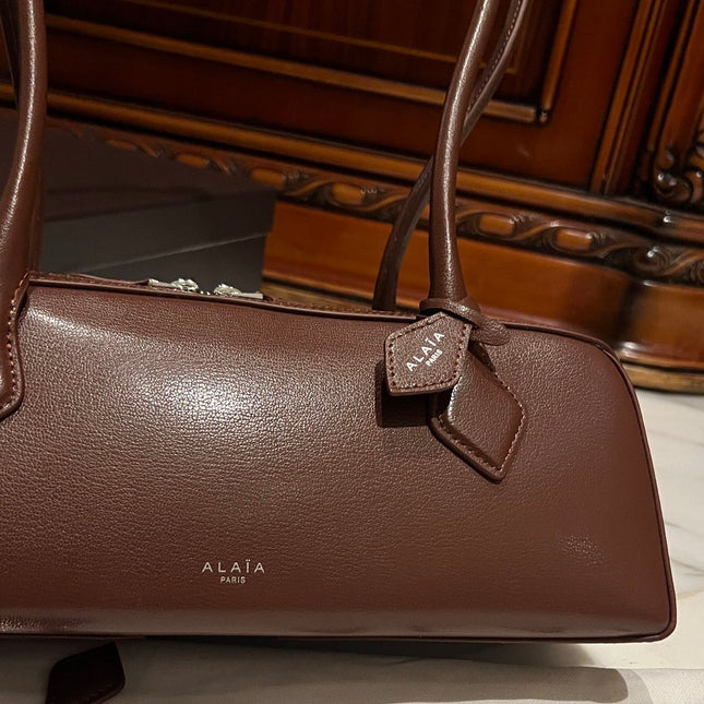 LE TECKEL MEDIUM BAG 33 IN QUINCY BROWN GOATSKIN