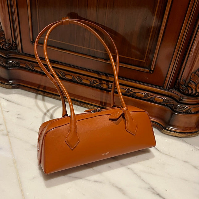 LE TECKEL MEDIUM BAG 33 IN BRONZE ORANGE GOATSKIN