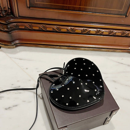 LE COEUR BAG 21 IN BLACK PATENT CALFSKIN ATTACHED STRASS