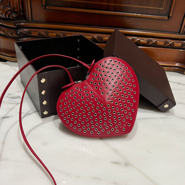 LE COEUR BAG 21 IN RED STUDDED CALFSKIN