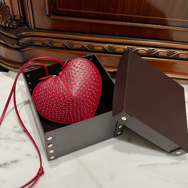 LE COEUR BAG 21 IN RED STUDDED CALFSKIN