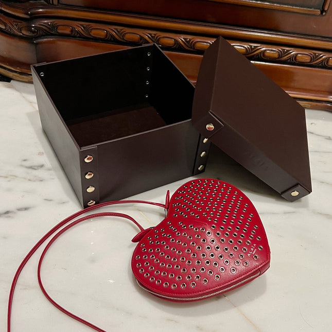 LE COEUR BAG 21 IN RED STUDDED CALFSKIN