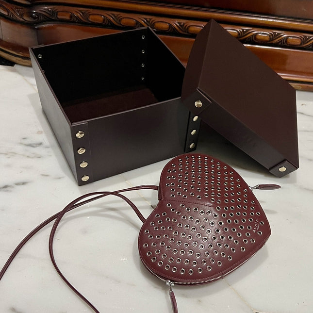 LE COEUR BAG 21 IN BURGUNDY RED STUDDED CALFSKIN