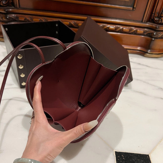 LE COEUR BAG 21 IN BURGUNDY RED STUDDED CALFSKIN