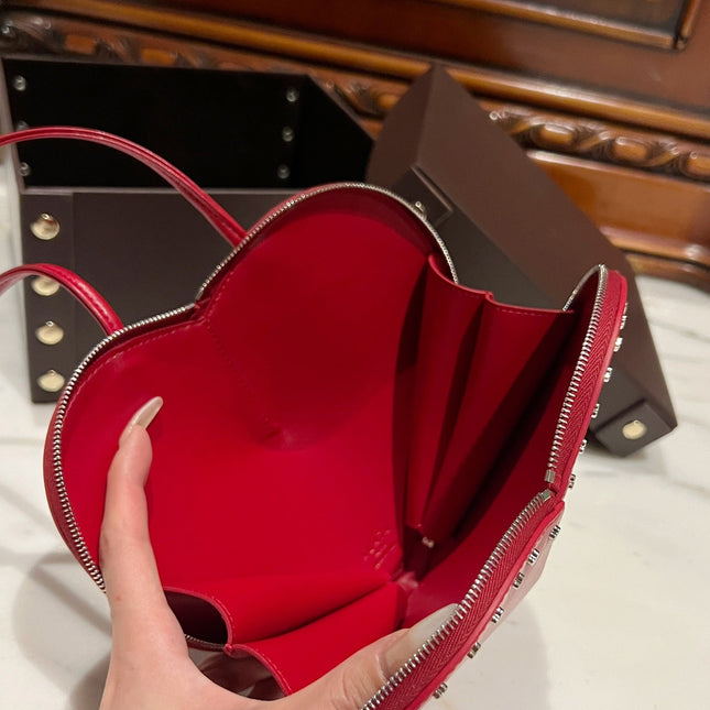 LE COEUR BAG 21 IN CLASSIC RED CALFSKIN WITH STUDDED HEART