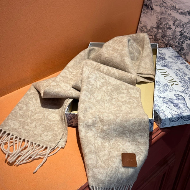 SCARF 180 CM IN ECRU TAN MONOGRAM CASHMERE 394644