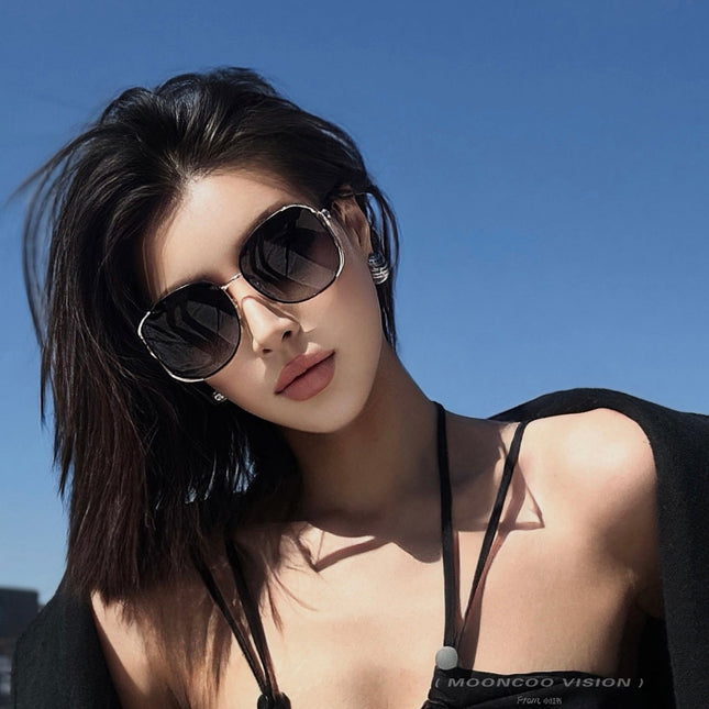 RUNWAY CAT EYE SUNGLASSES M8321 IN ACETATE
