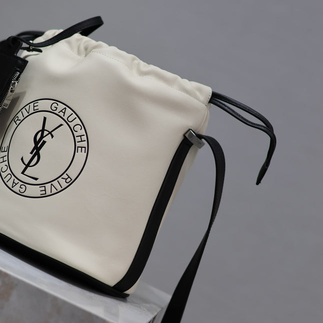 RIVE GAUCHE BUCKET BAG 23 IN WHITE CALFSKIN