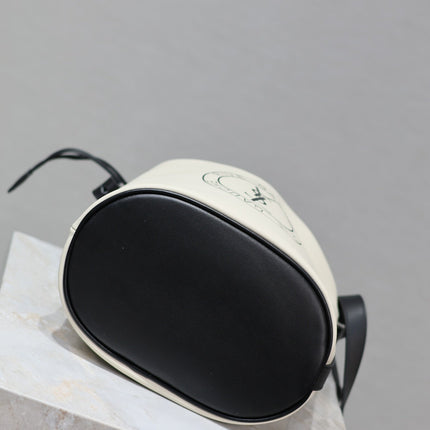 RIVE GAUCHE BUCKET BAG 23 IN WHITE CALFSKIN