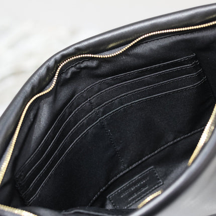 CALYPSO LARGE POUCH 30 IN BLACK SMOOTH LAMBSKIN