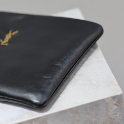 CALYPSO LARGE POUCH 30 IN BLACK SMOOTH LAMBSKIN