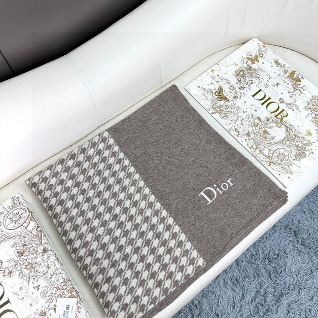 SCARF 190 CM IN KHAKI BEIGE MIX WHITE CARO CASHMERE 388125