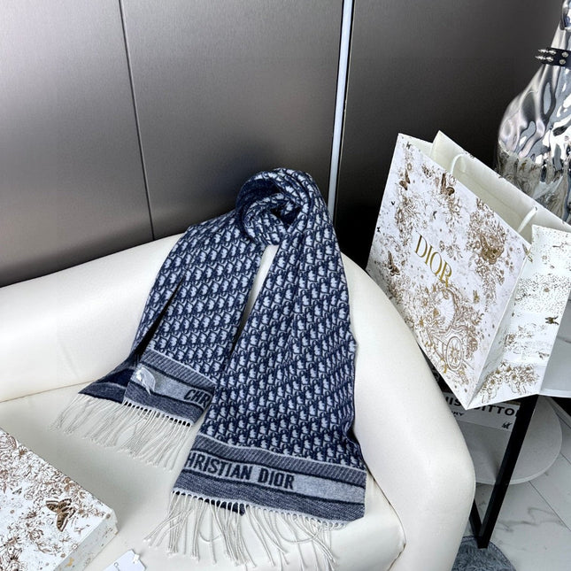 SCARF IN NAVY BLUE MONOGRAM CASHMERE 413719