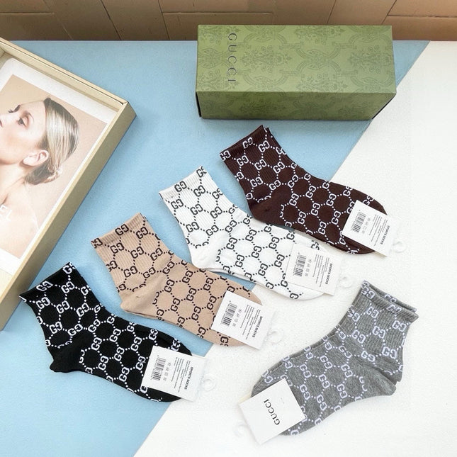 LOW-CUT SOCKS 425535 (1 BOX)