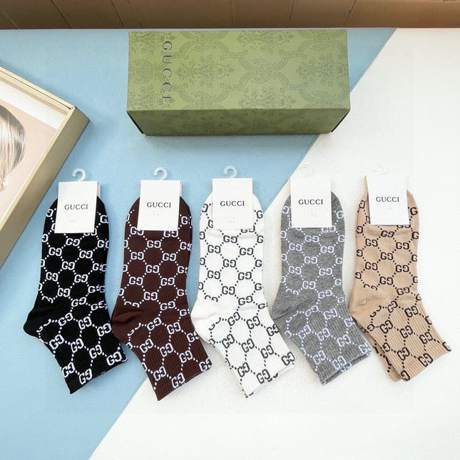 LOW-CUT SOCKS 425535 (1 BOX)