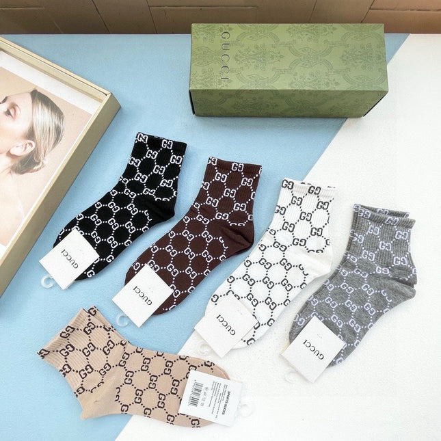 LOW-CUT SOCKS 425535 (1 BOX)