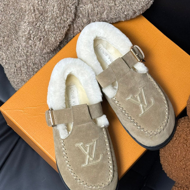COLORADO COMFORT MARY JANE IN KHAKI BROWN SUEDE AND SHEARLING LINING