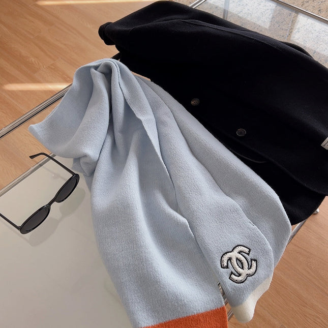 SCARF IN LIGHT BLUE CASHMERE 402422