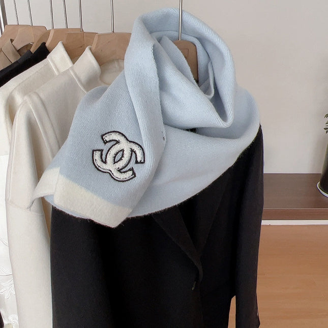 SCARF IN LIGHT BLUE CASHMERE 402422