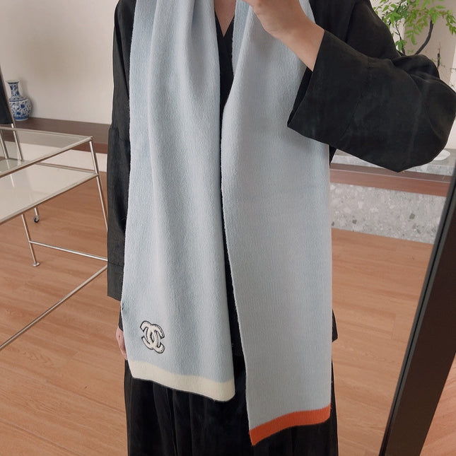 SCARF IN LIGHT BLUE CASHMERE 402422