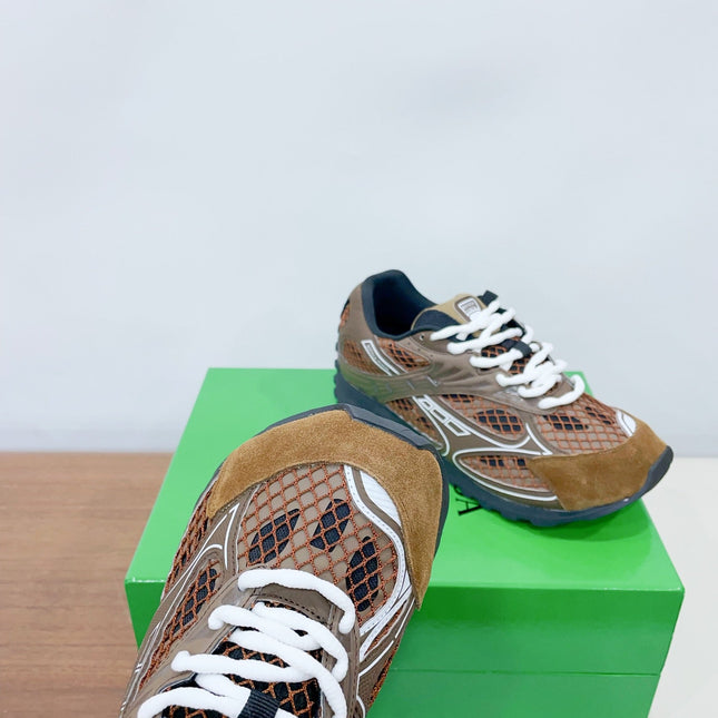 ORBIT SNEAKER IN CHOCOLATE BROWN SUEDE AND METALLIC MESH