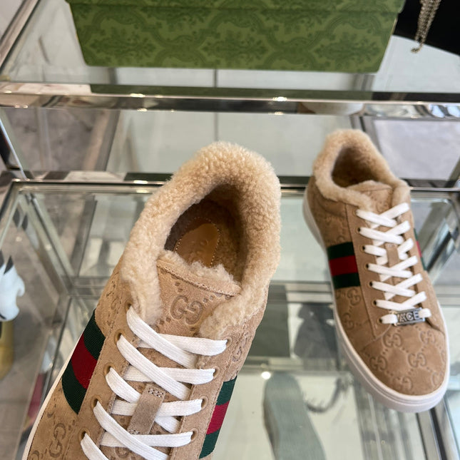 GG ACE SNEAKER IN CAMEL BROWN SHEEPSKIN WITH FLEECE LINING