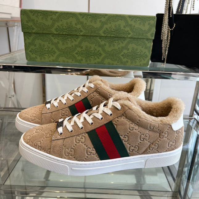 GG ACE SNEAKER IN CAMEL BROWN SHEEPSKIN WITH FLEECE LINING