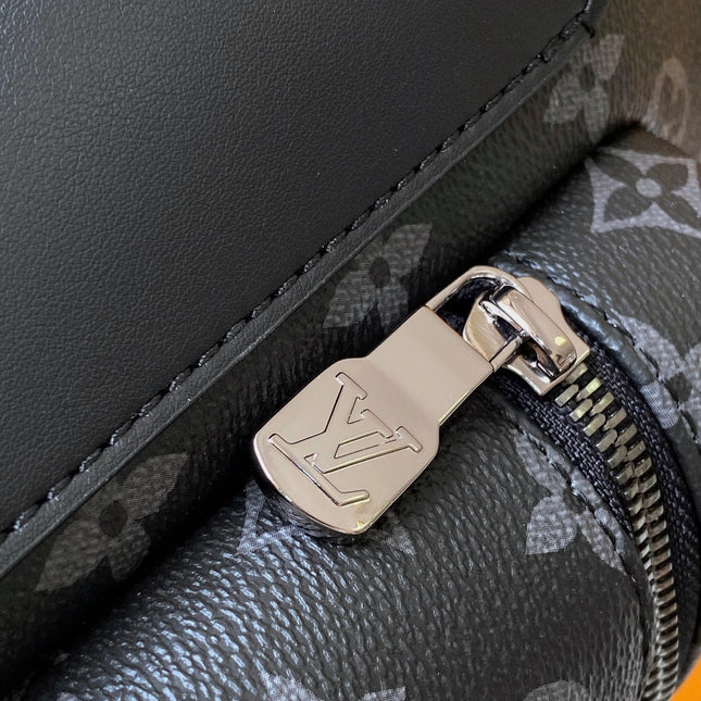 DISCOVERY BACKPACK 38 IN BLACK MONOGRAM ECLIPSE CANVAS AND TAURILLON