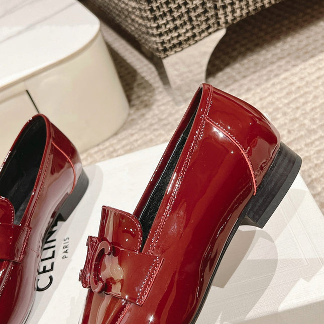 TRIOMPHE LOAFER IN CRIMSON RED PATENT CALFSKIN