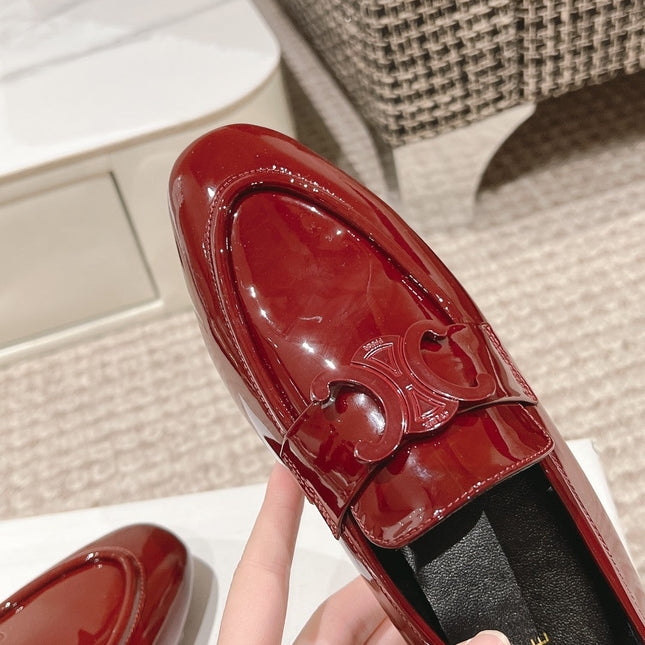 TRIOMPHE LOAFER IN CRIMSON RED PATENT CALFSKIN