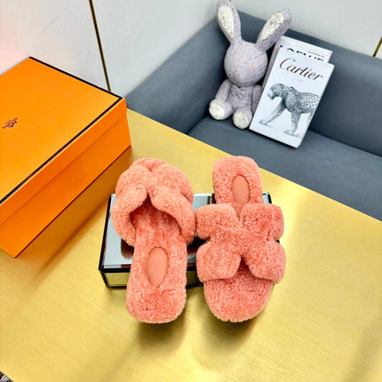 0RAN SHEARLING SANDALS SALMON PINK